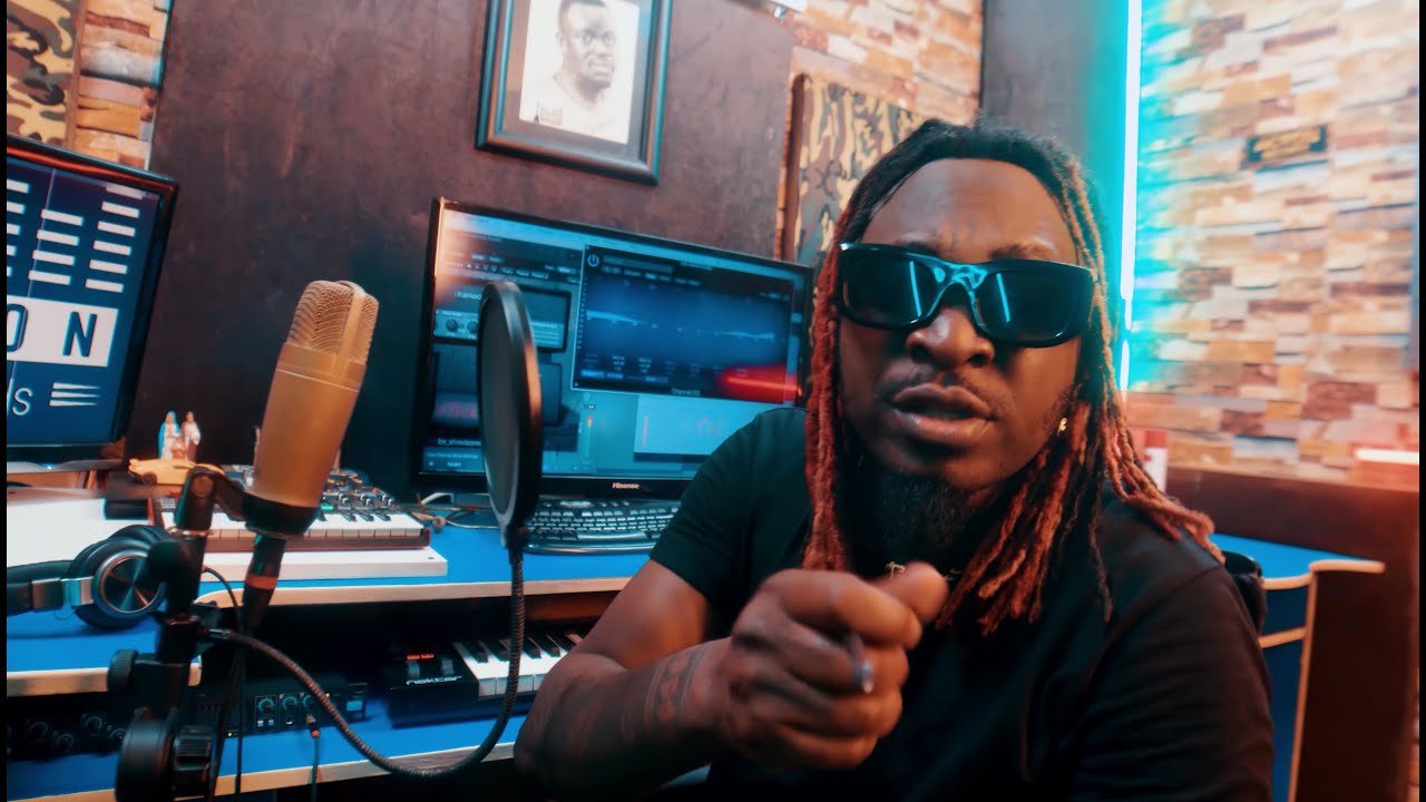 Mukomusajja By Opa Fambo