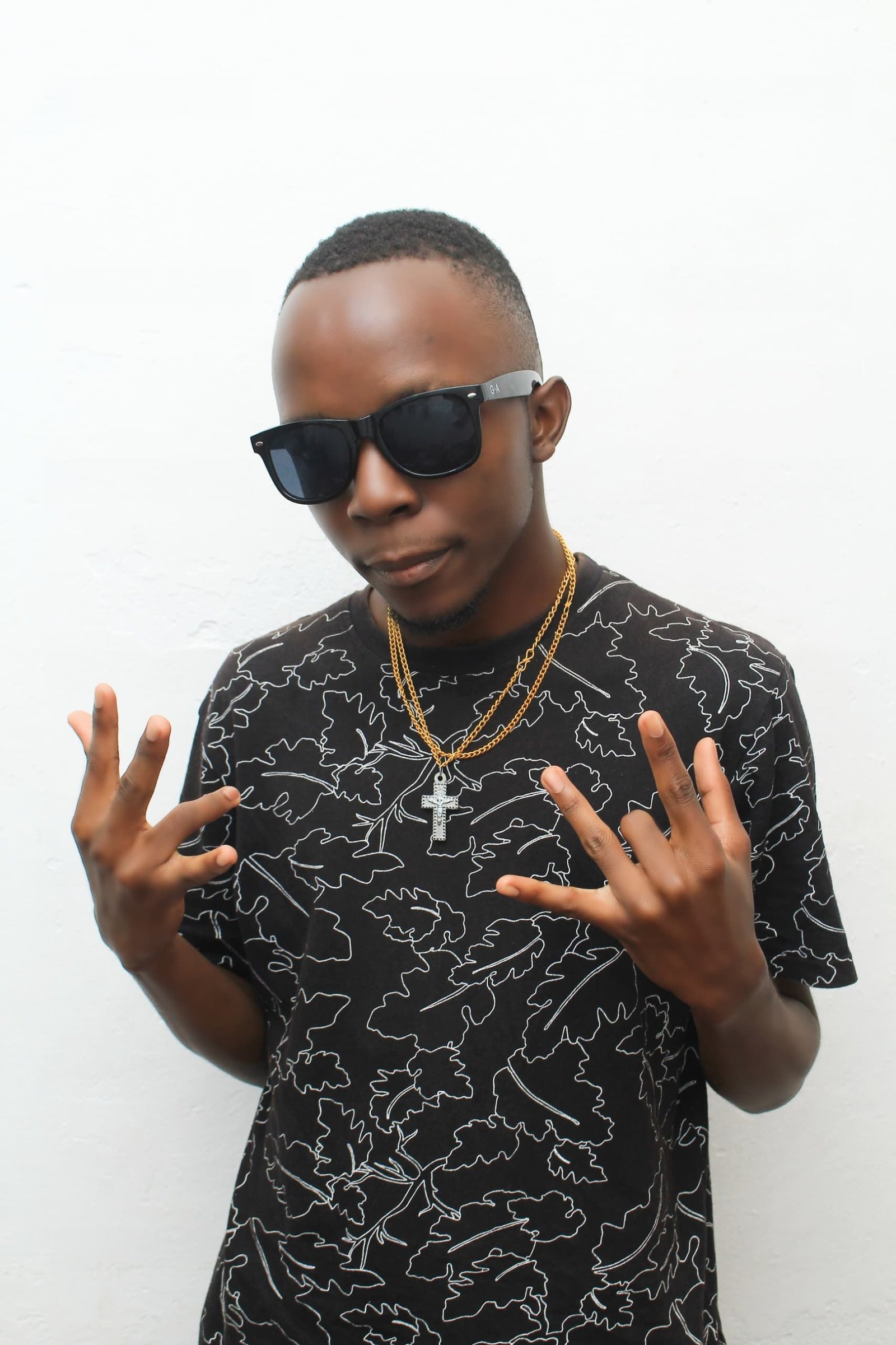 Ada Mangulinda by Whiz Platinum